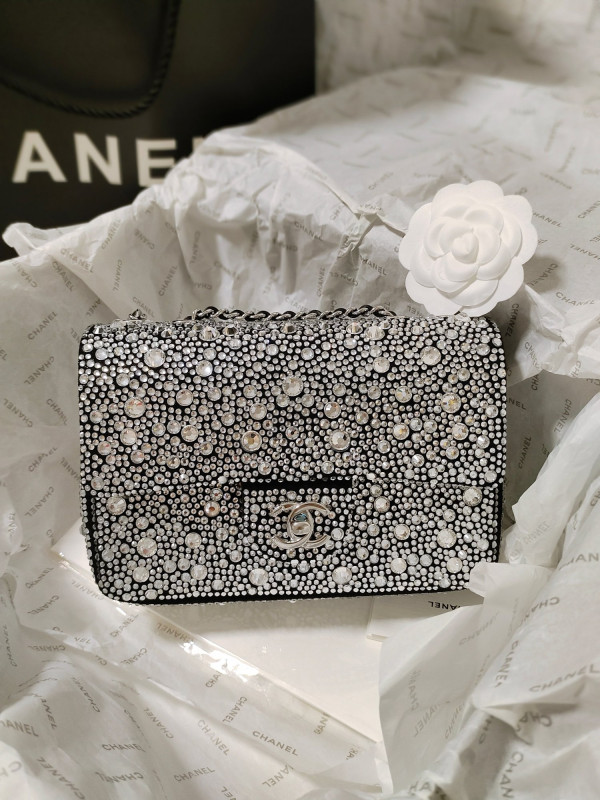 CL FLAP BAG 20CM