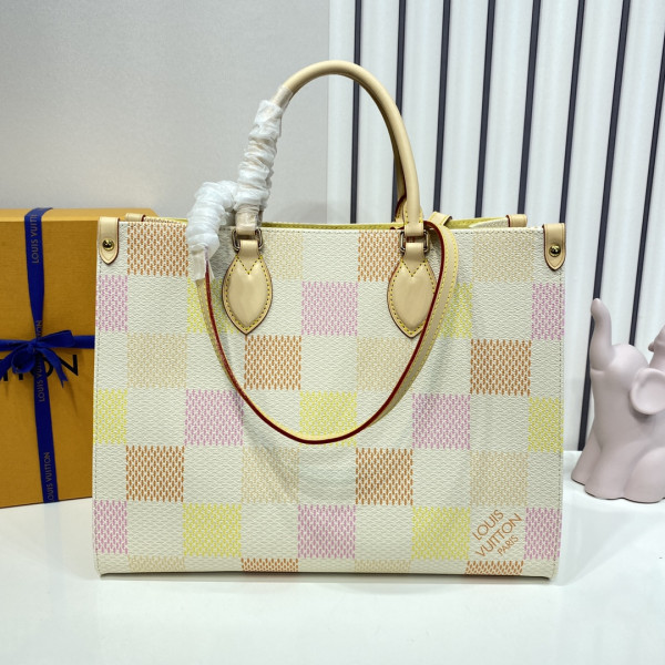 l**is V*t*n onthego mm-35*27*14cm