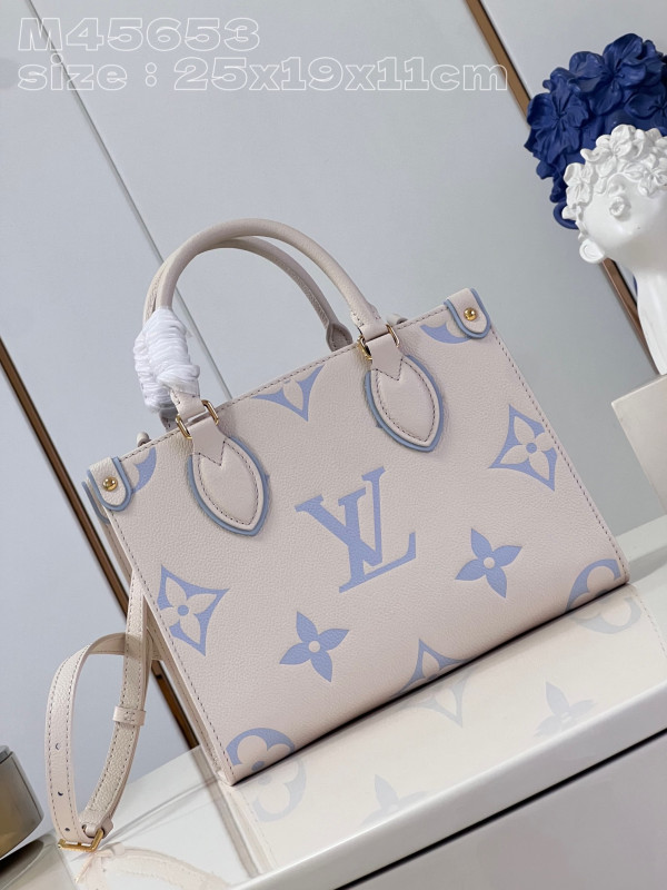 l**is V*t*n onthego pm-25*19*11.5cm