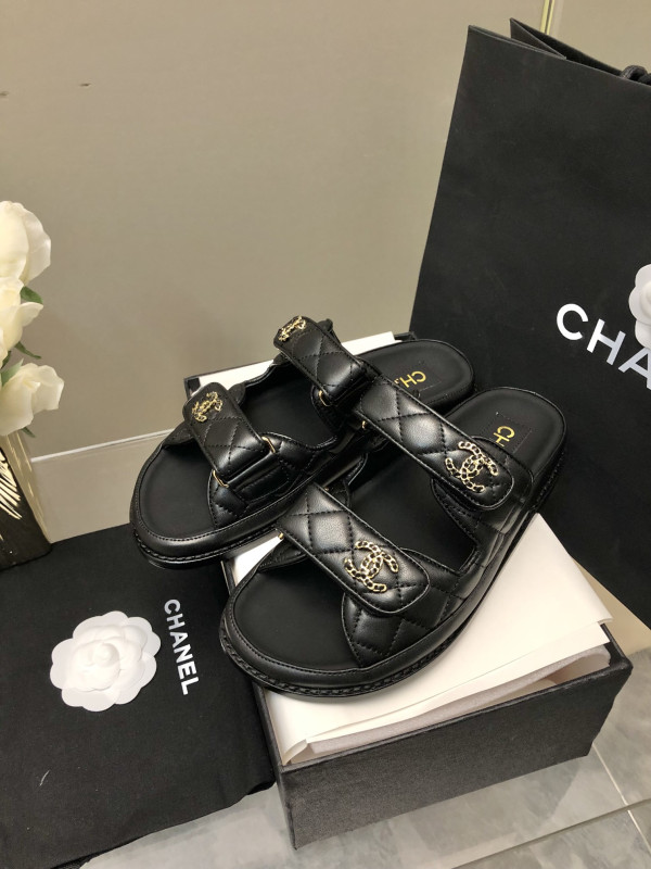 CL SANDALS