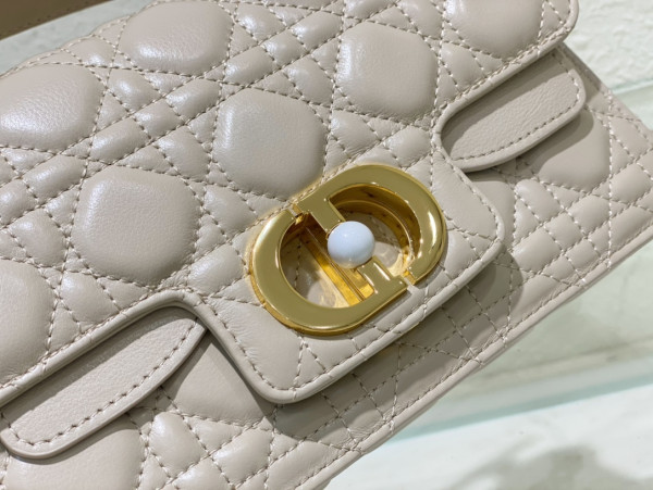 small D*or jolie top handle bag-22 x 14 x 8 cm