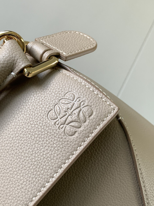 Loewe Puzzle Medium Bag-29*18*12CM