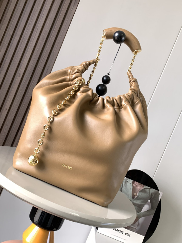 Loewe Squeeze Bag-34*33*13.5CM