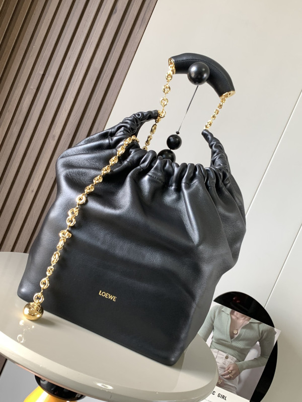 Loewe Squeeze Bag-34*33*13.5CM