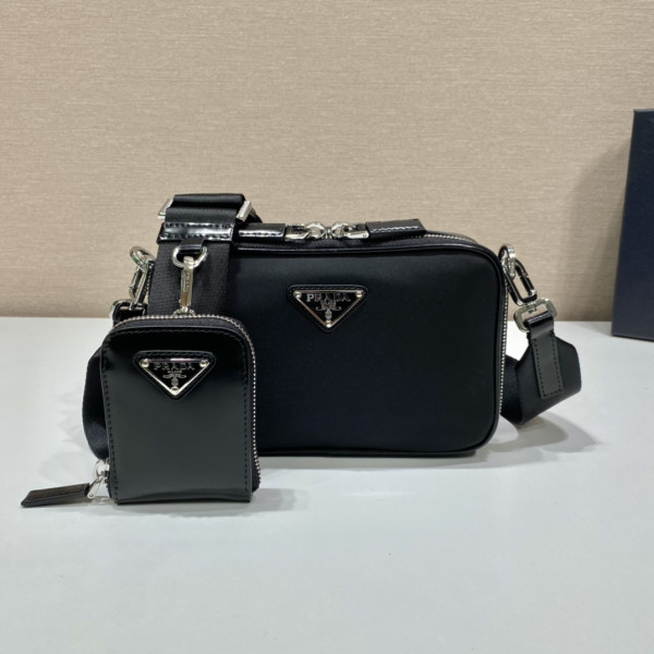Pra*a message bag-19*12.5*5.5*cm
