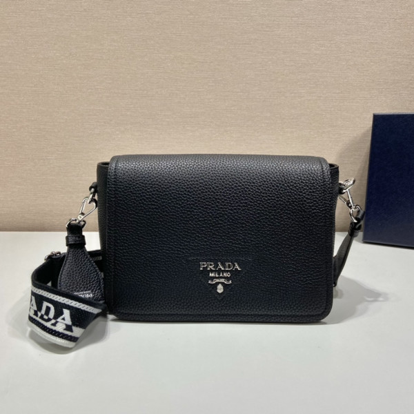Pra*a leather shoulder bag-23*18*9cm