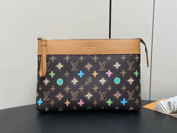 l**is V*t*n pochette voyage souple-32*21*8cm