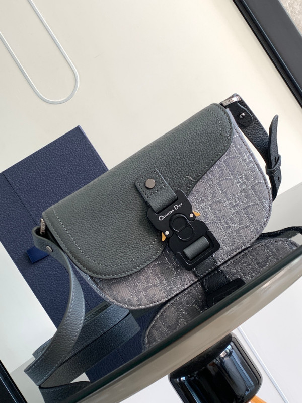 D*or saddle messenger bag-19.5*13*4.3 cm