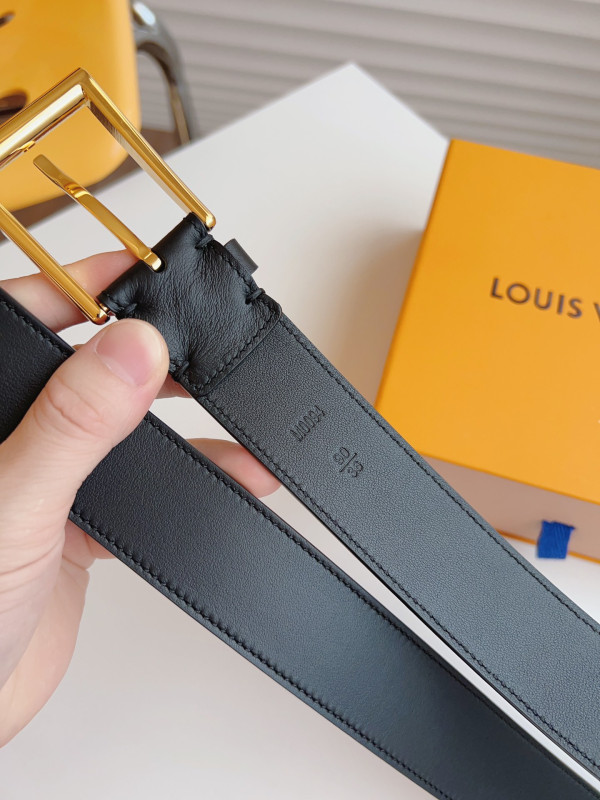 l**is V*t*n belt
