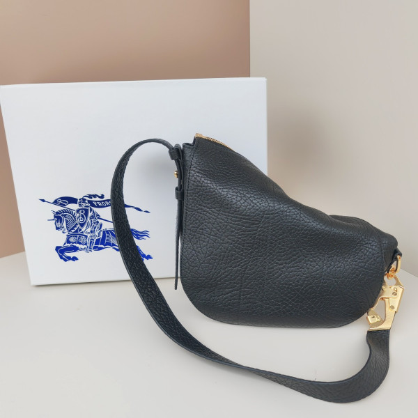 B**rry small knight bag-24*8*23cm