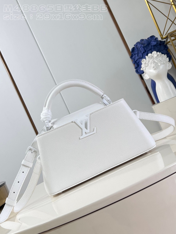 l**is V*t*n capucines bb-29*16.5*9cm