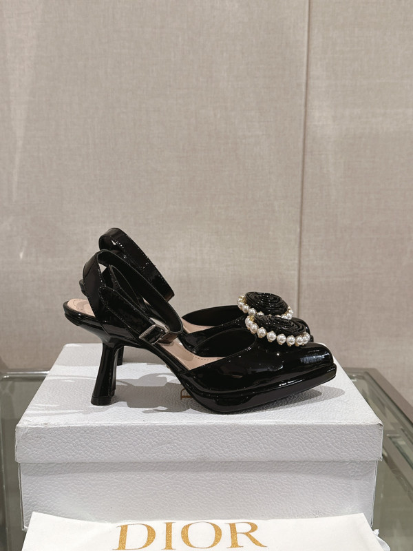 D*or heels