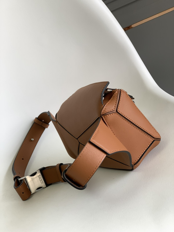 LOEWE PUZZLE BAG-18*12*7.5CM