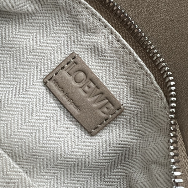 LOEWE Small Puzzle Bumbag-24*16*10.5cm