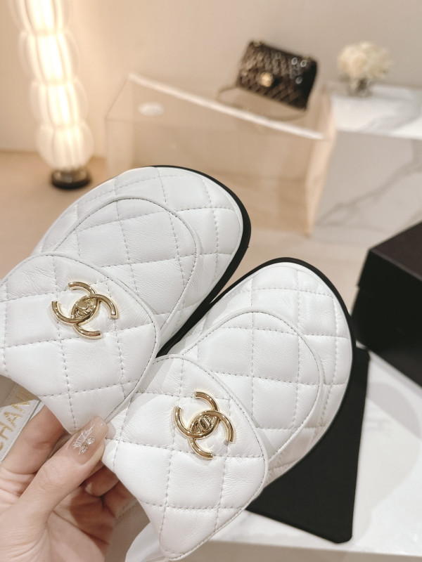 CL SANDAL mules