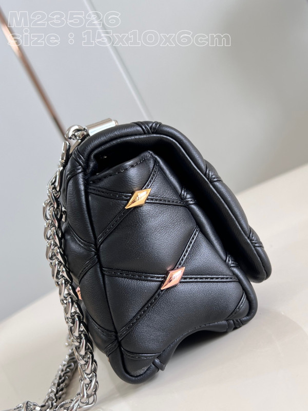 l**is V*t*n pico go-14-15*10*6.5cm