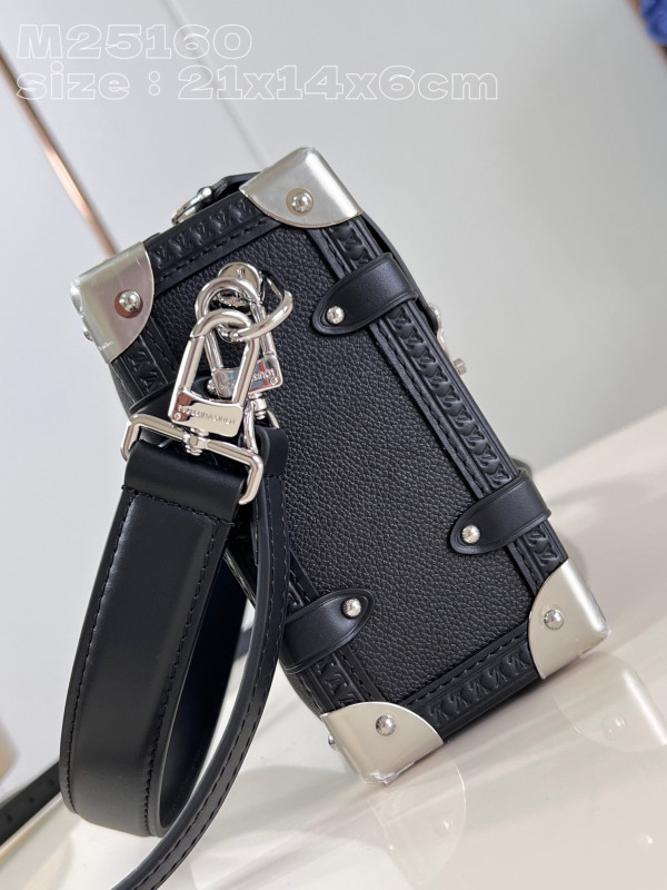 l**is V*t*n side trunk pm-21*14*6cm