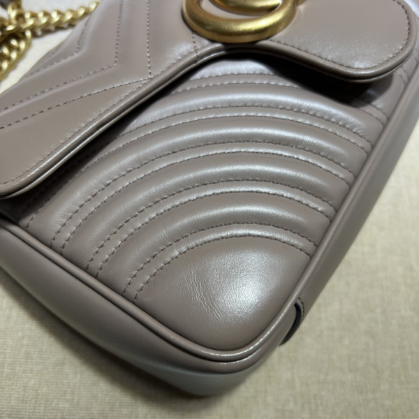 G*u*i gg marmont 26cm