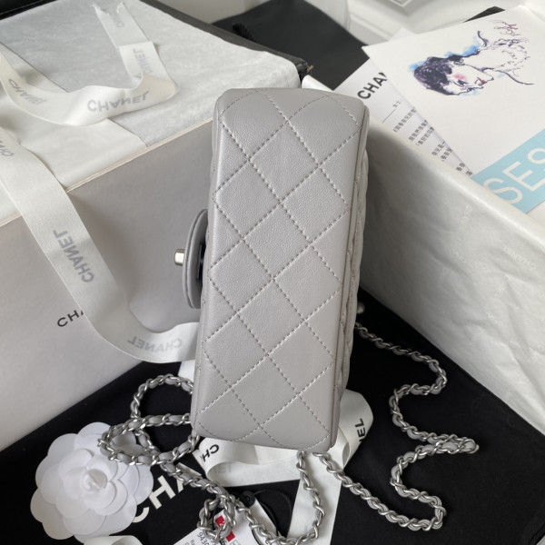 CL FLAP BAG 17CM