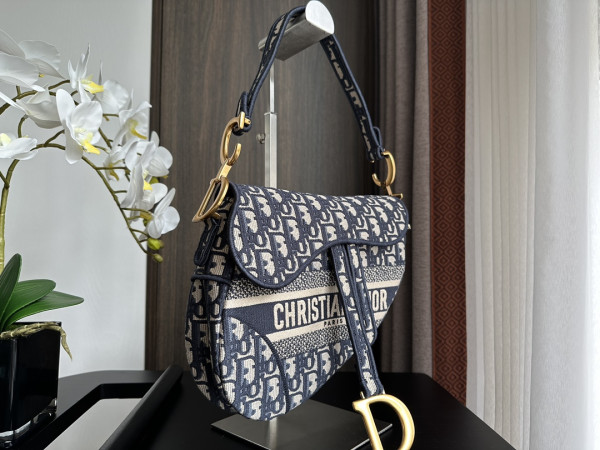D*or saddle bag-25.5*20*6.5 cm