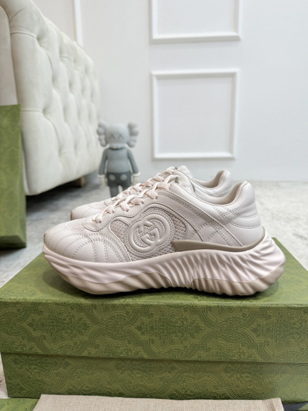 G*u*i ripple sneaker