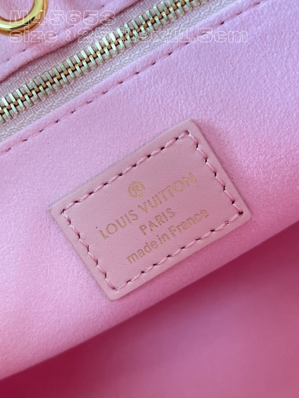 l**is V*t*n onthego pm-25*19*11.5cm
