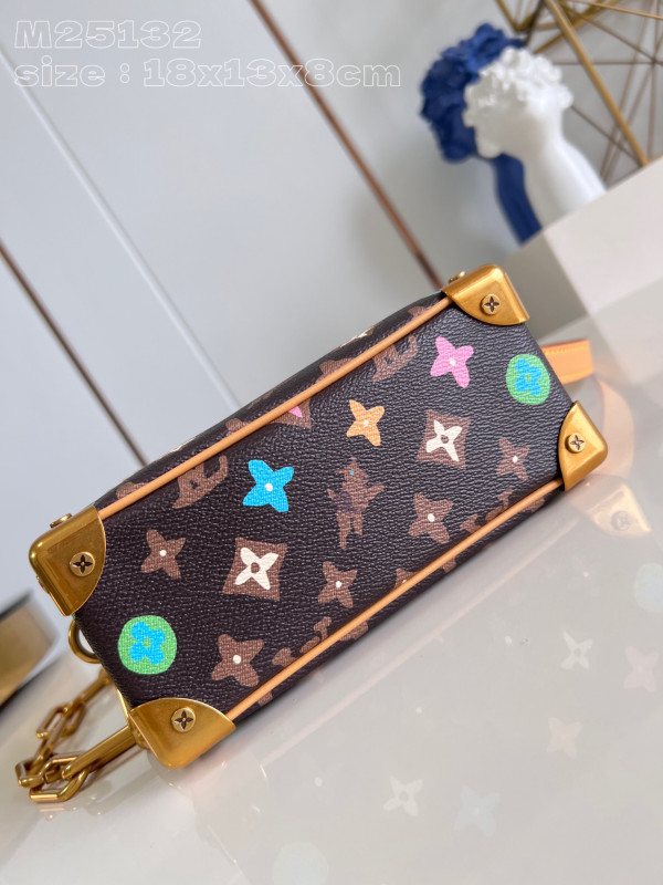 l**is V*t*n mini soft trunk-18.5*13*8cm