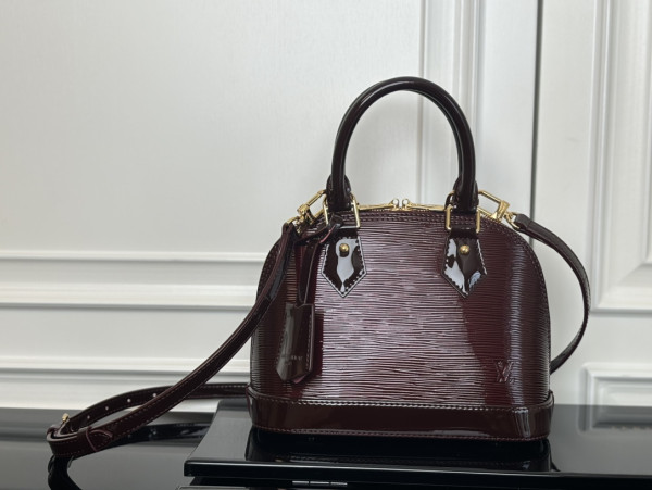 l**is V*t*n alma bb-23.5*17.5*11.5cm