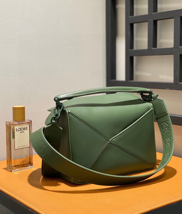 LOEWE Small Puzzle Bumbag-24*10*14cm