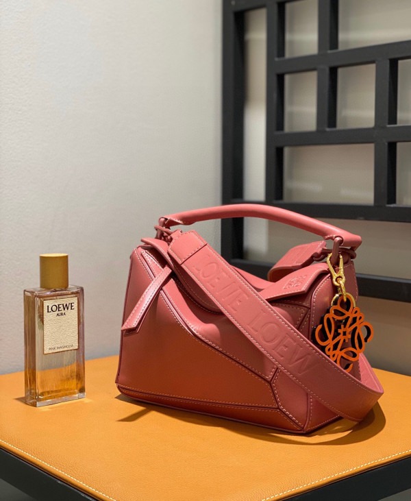 LOEWE Small Puzzle Bumbag-24*10*14cm
