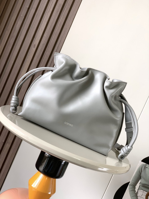 LOEWE Flamenco clutch- 24.5*30*10.5cm