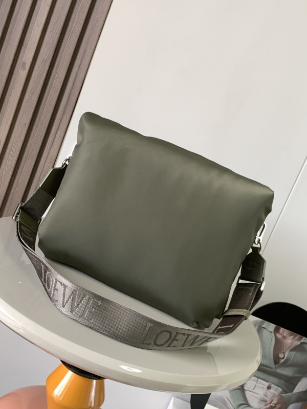 LOEWE Goya Puffer leather shoulder bag-30*20.5*10CM