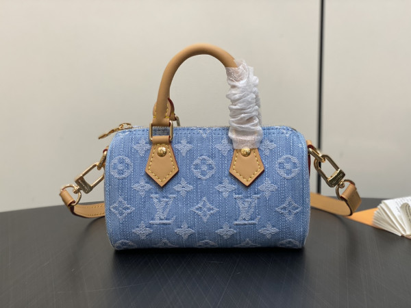 l**is V*t*n nano speedy-16-10-7.5cm