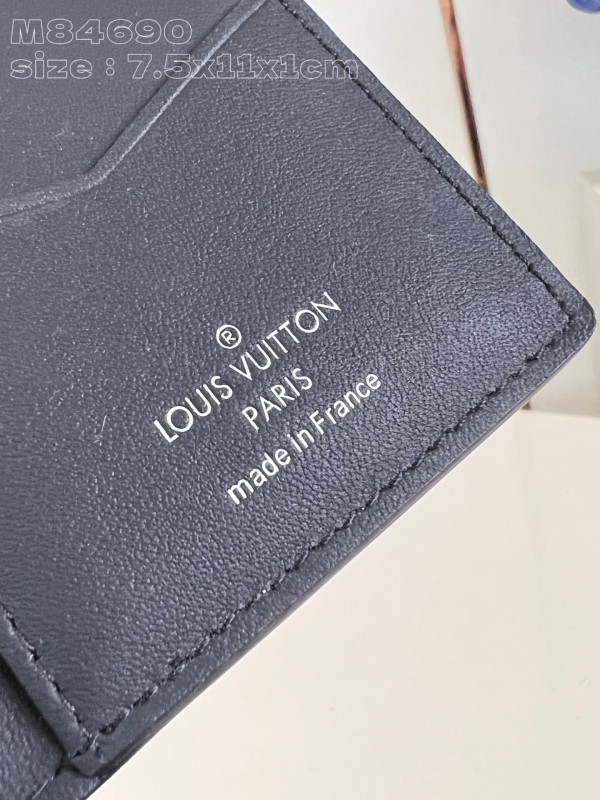l**is V*t*n pocket organizer-7.5*11.1*1 cm