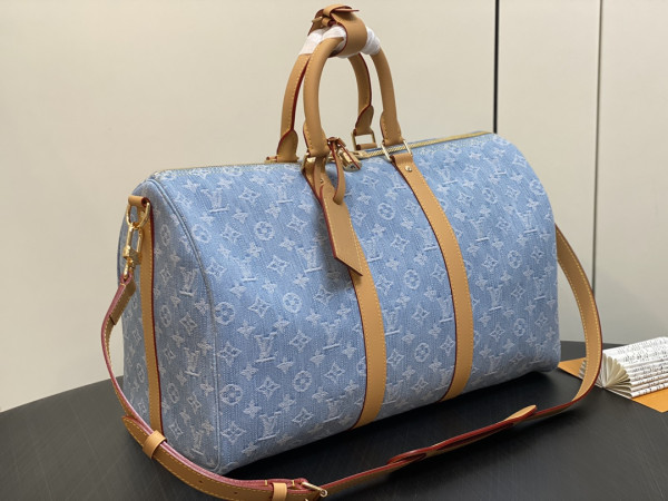 l**is V*t*n keepall bandouliÈre 45