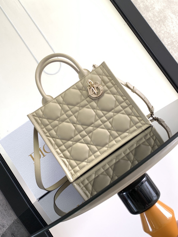 D*or small tote bags-26.5*21*14cm