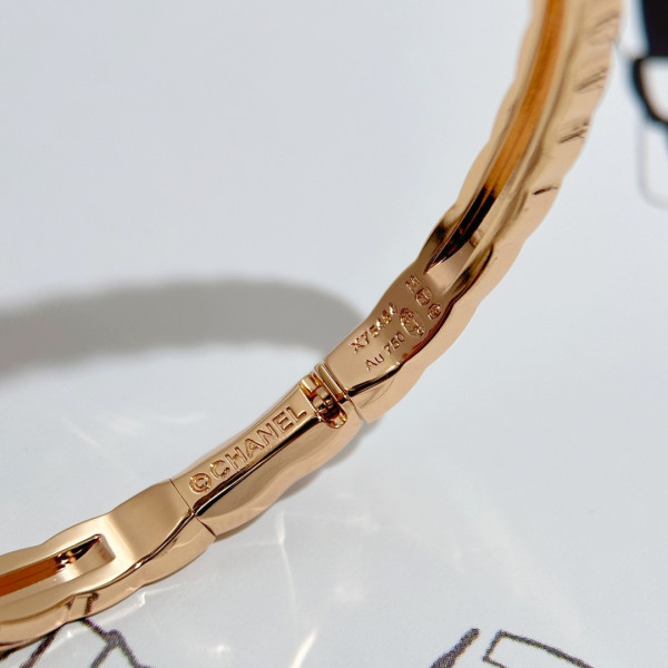 Ch*el bracelet