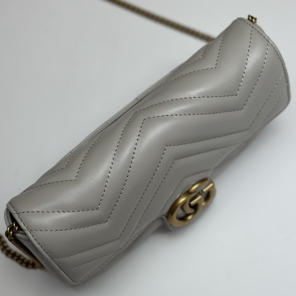 G*u*i gg marmont mini bag 21cm