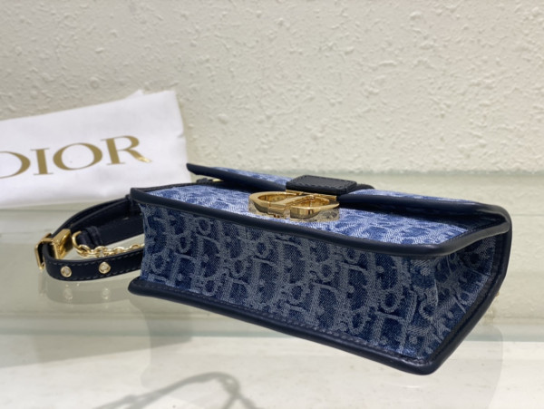 D*or 30 montaigne east-west bag-21*12*6cm