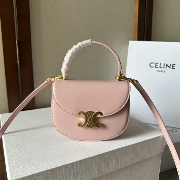 Ce**e mini besace triomphe