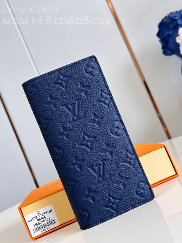l**is V*t*n brazza wallet-10*19*2cm