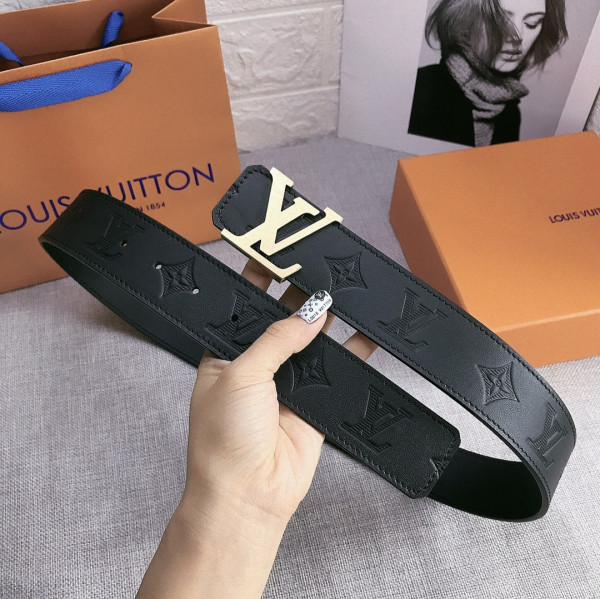 l**is V*t*n belt