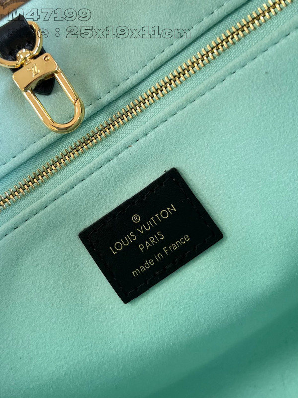 l**is V*t*n onthego pm-25*19*11.5cm