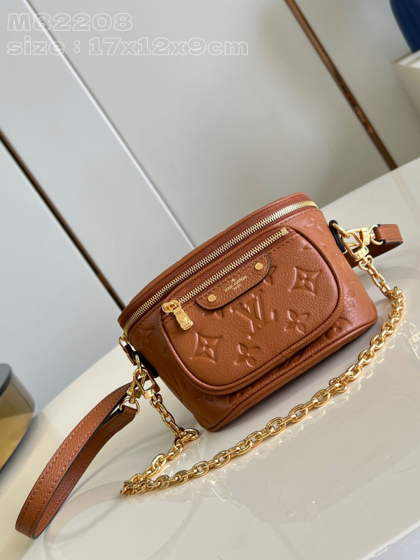 l**is V*t*n mini bumbag-17-12-9.5cm