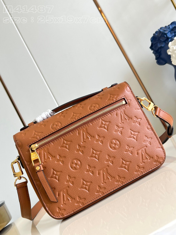 l**is V*t*n pochette metis-25*19*7cm
