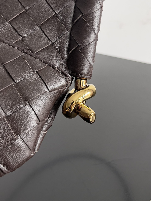 Bo*te*ga ve*ne*ta solstice mini shoulder bag