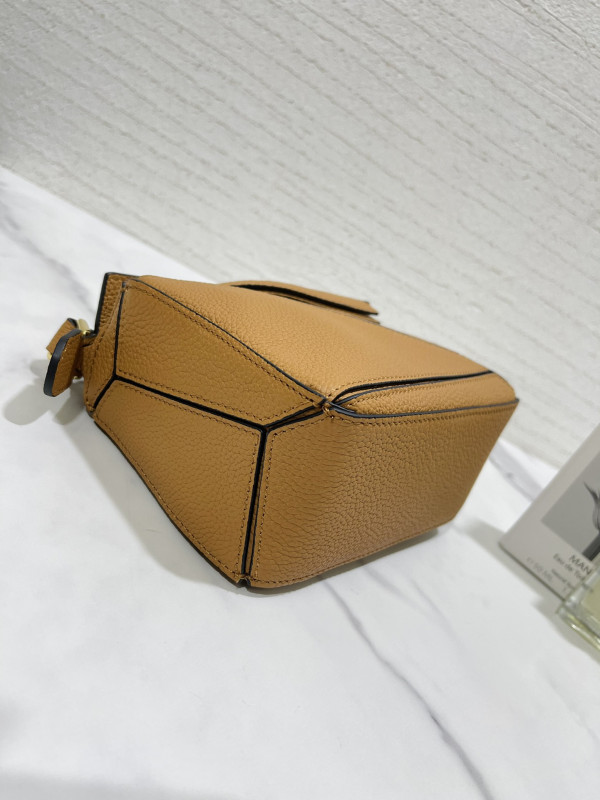 LOEWE PUZZLE BAG-18*12*7.5CM