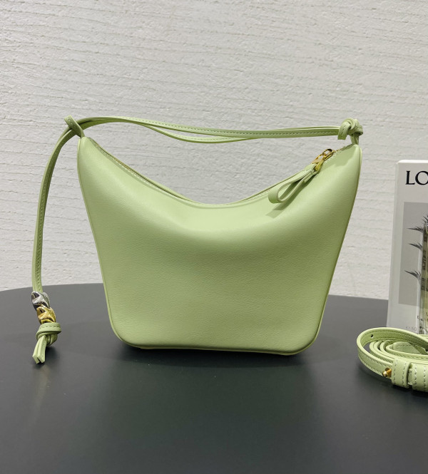Loewe Hammock Hobo