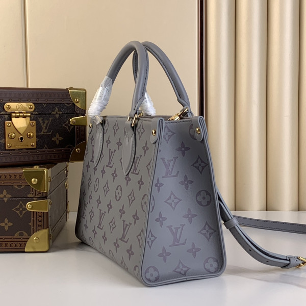 l**is V*t*n onthego pm-25*19*11.5cm