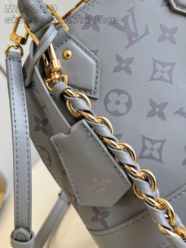 l**is V*t*n alma bb-23.5*17.5*11.5cm